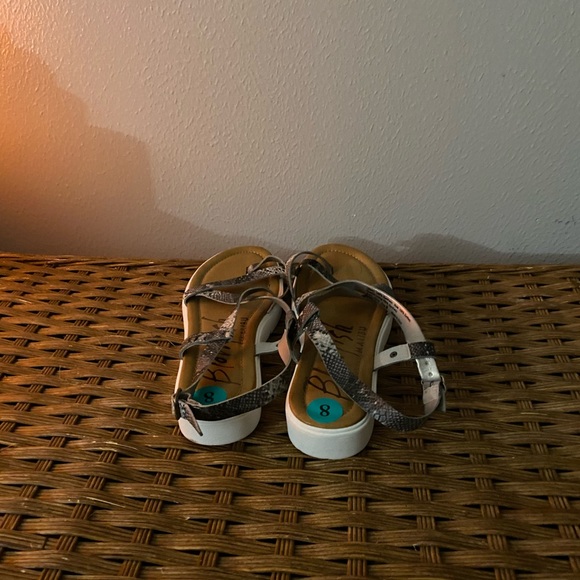 blowfish malibu sandals - Picture 2 of 5